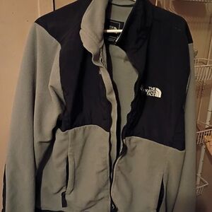The North Face Men's Black and Gray Performance Jacket